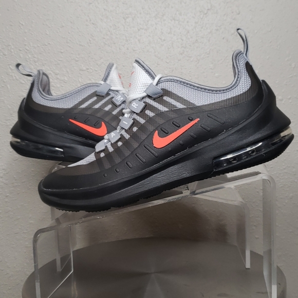 nike air max axis wolf grey